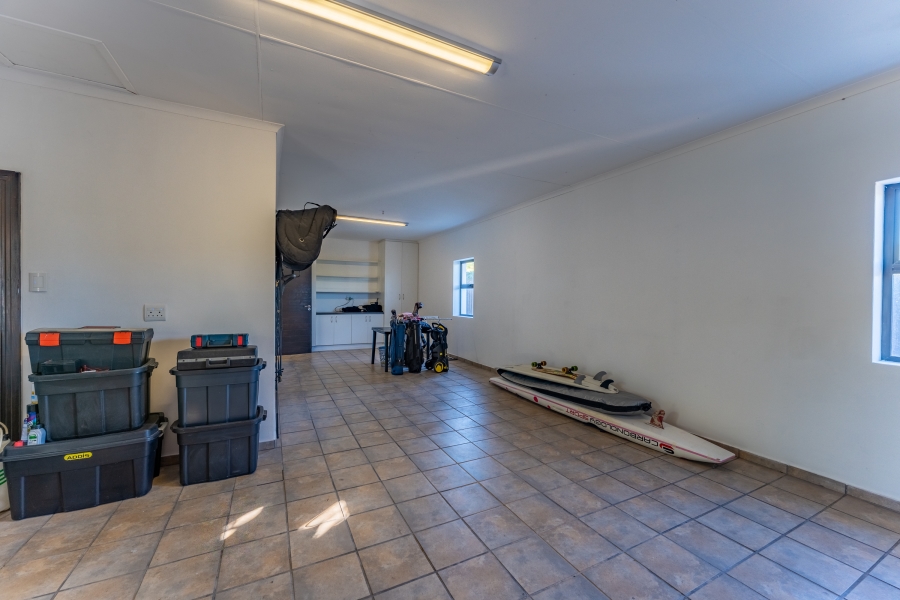 To Let 4 Bedroom Property for Rent in St Francis Links Eastern Cape